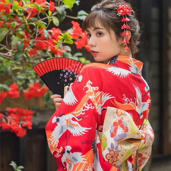 Женское Японское Кимоно Красного цвета с принтом Журавля, Халат Юака, Одежда для Косплея, Одежда для выступлений на сцене/фотосессии